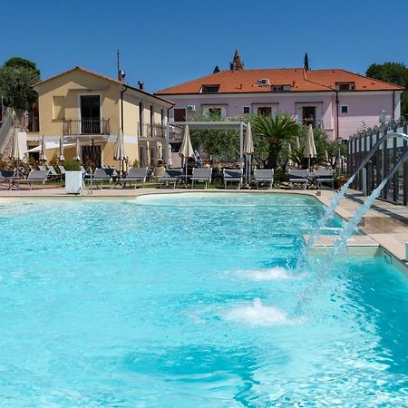 Residence Villa Il Casale - Appartamenti Wellness E Piscina Riscaldata Tovo San Giacomo ภายนอก รูปภาพ