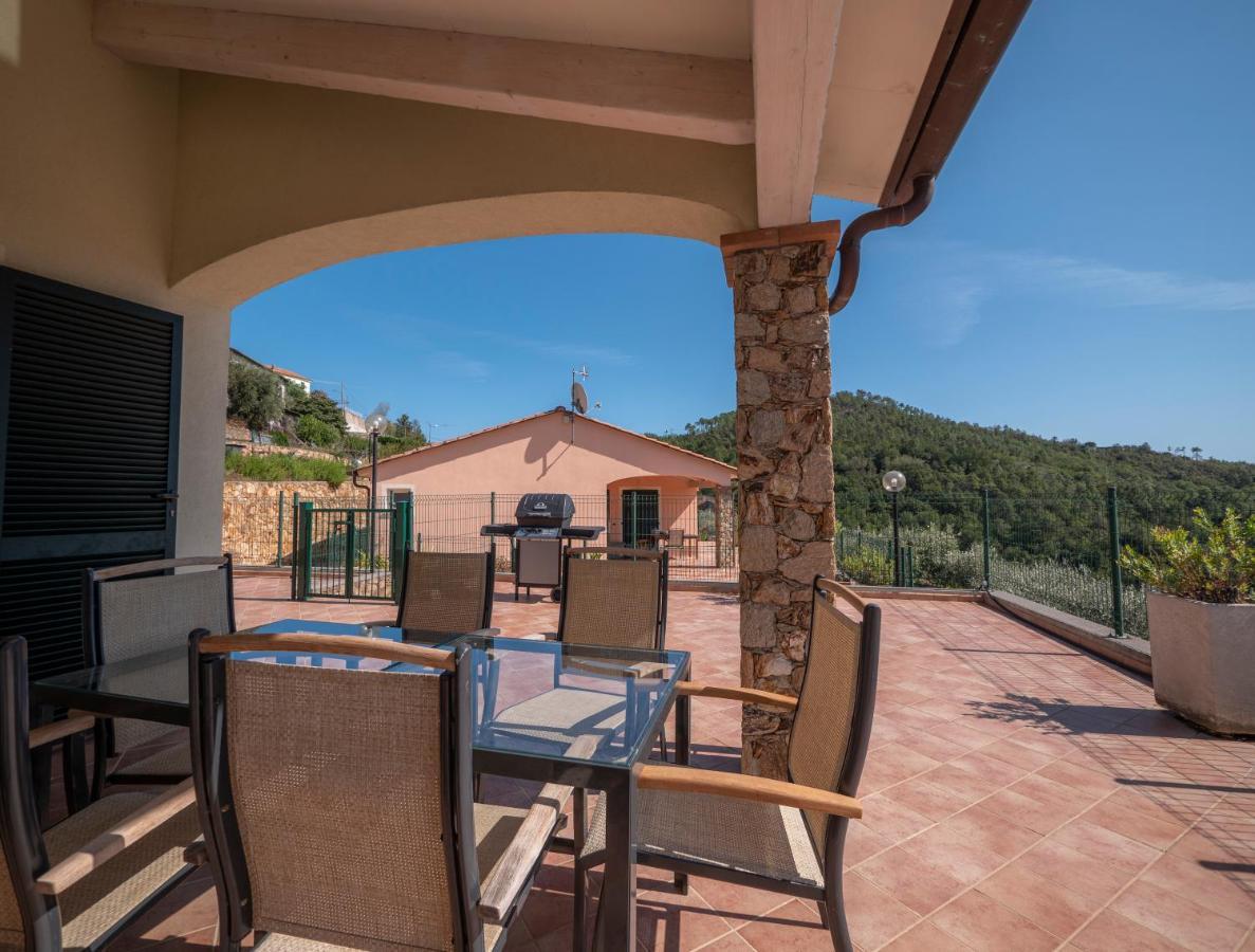 Residence Villa Il Casale - Appartamenti Wellness E Piscina Riscaldata Tovo San Giacomo ภายนอก รูปภาพ