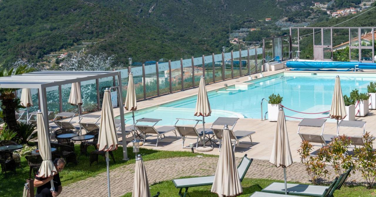 Residence Villa Il Casale - Appartamenti Wellness E Piscina Riscaldata Tovo San Giacomo ภายนอก รูปภาพ