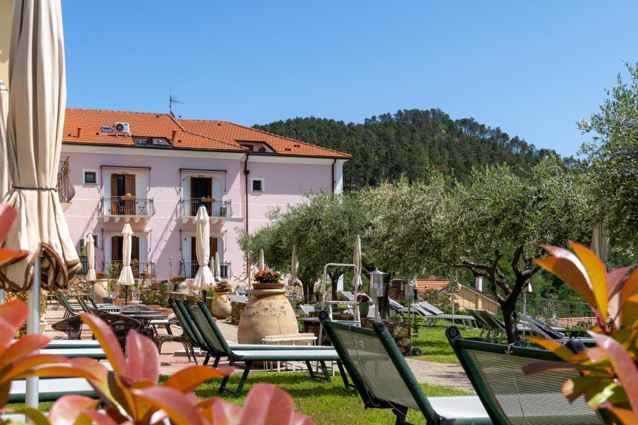 Residence Villa Il Casale - Appartamenti Wellness E Piscina Riscaldata Tovo San Giacomo ภายนอก รูปภาพ