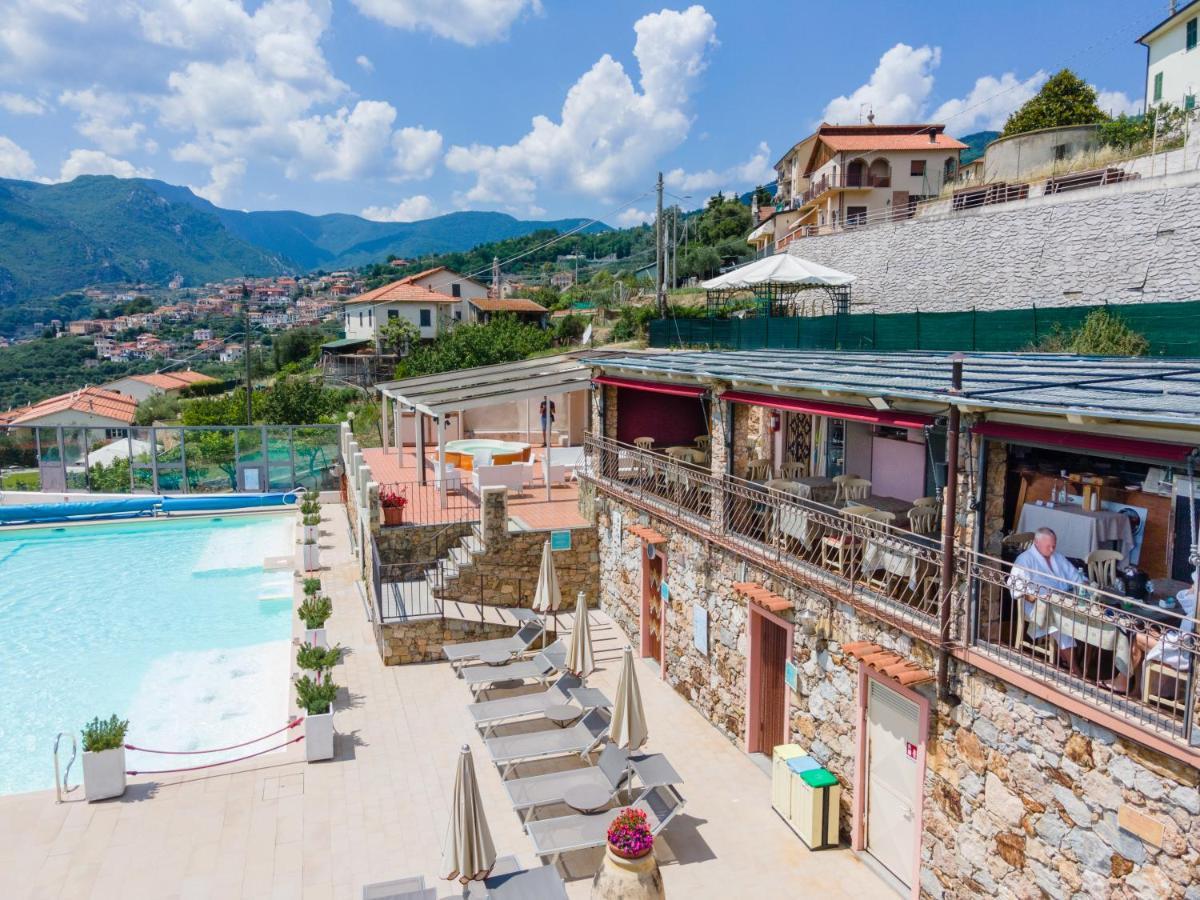 Residence Villa Il Casale - Appartamenti Wellness E Piscina Riscaldata Tovo San Giacomo ภายนอก รูปภาพ