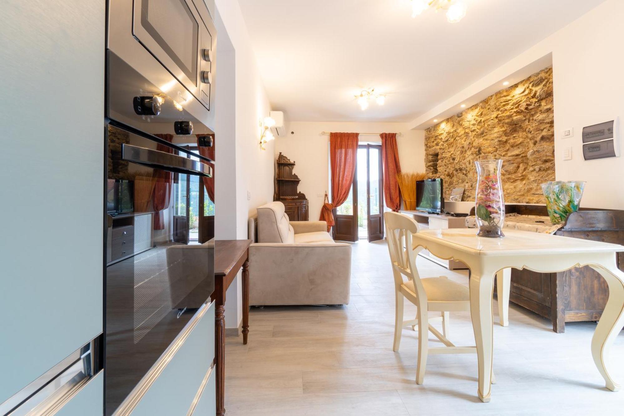 Residence Villa Il Casale - Appartamenti Wellness E Piscina Riscaldata Tovo San Giacomo ภายนอก รูปภาพ